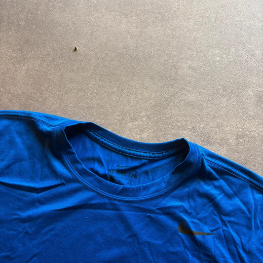 Nike Navy Blue Sports Athletic T-shirt - M