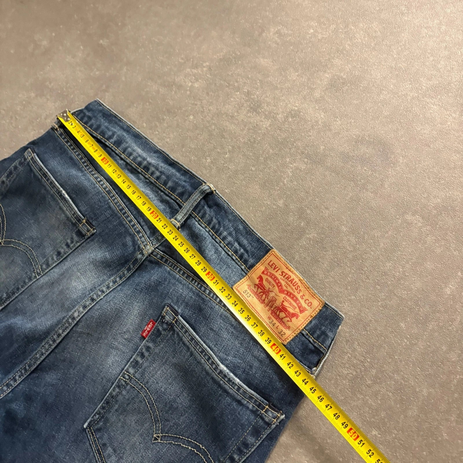 Levis 513 Blue Straight Fit Jeans Mens W34 L32 Dark Wash Denim Vintage Red Tab Slim Straight
