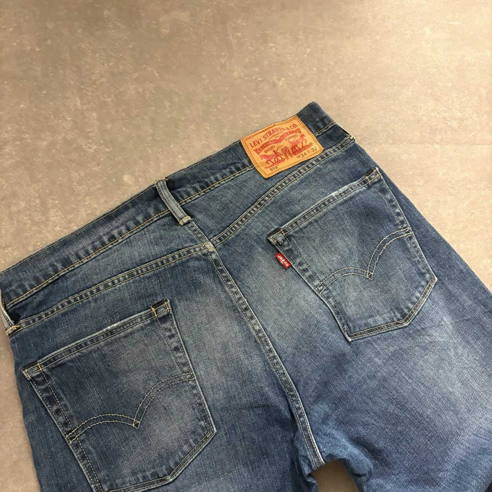 Levis 513 Blue Straight Fit Jeans Mens W34 L32 Dark Wash Denim Vintage Red Tab Slim Straight