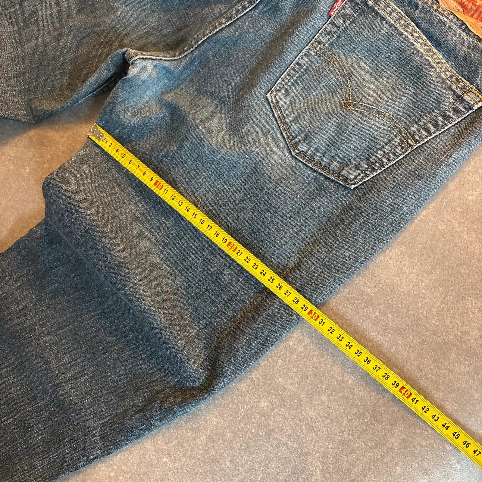 Levis 514 Straight Fit Jeans Mens W34 L32 Mid Wash Denim Vintage Red Tab Regular Straight Leg Faded