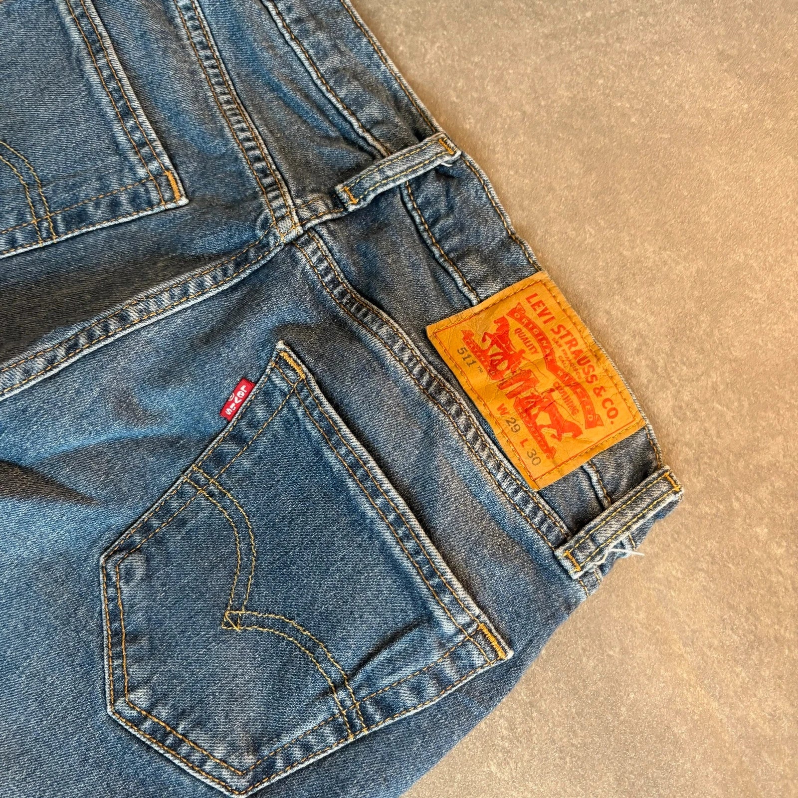 Levis 511 Slim Fit Jeans Mens W29 L30 Mid Wash Blue Denim Vintage Red Tab Tapered Slim Distressed