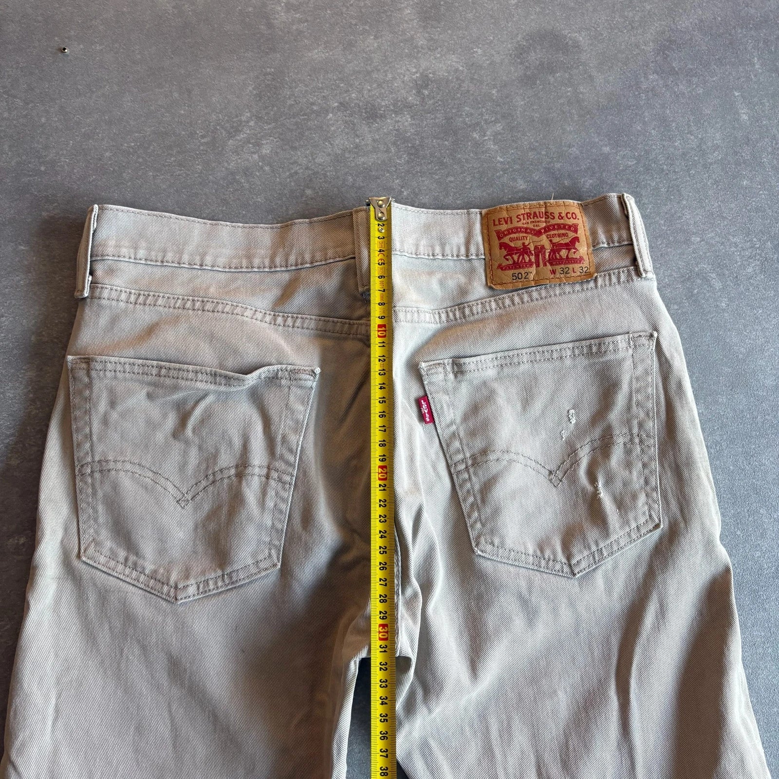 Levis 502 Beige Jeans Mens W32 L32 Casual Streetwear Vintage Straight Fit
