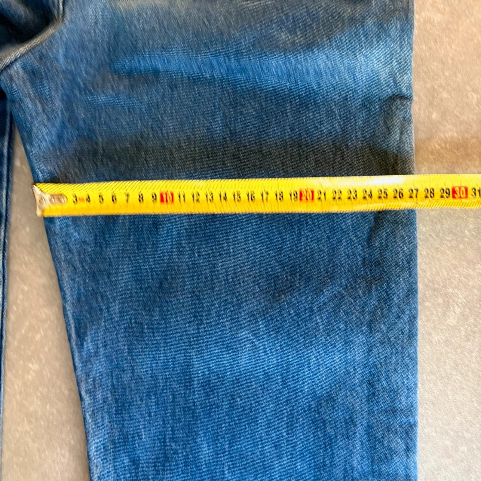 Wrangler Slim Fit Light Wash Denim Jeans Mens W36 Straight Leg Red Tab Vintage Casual Cotton Denim