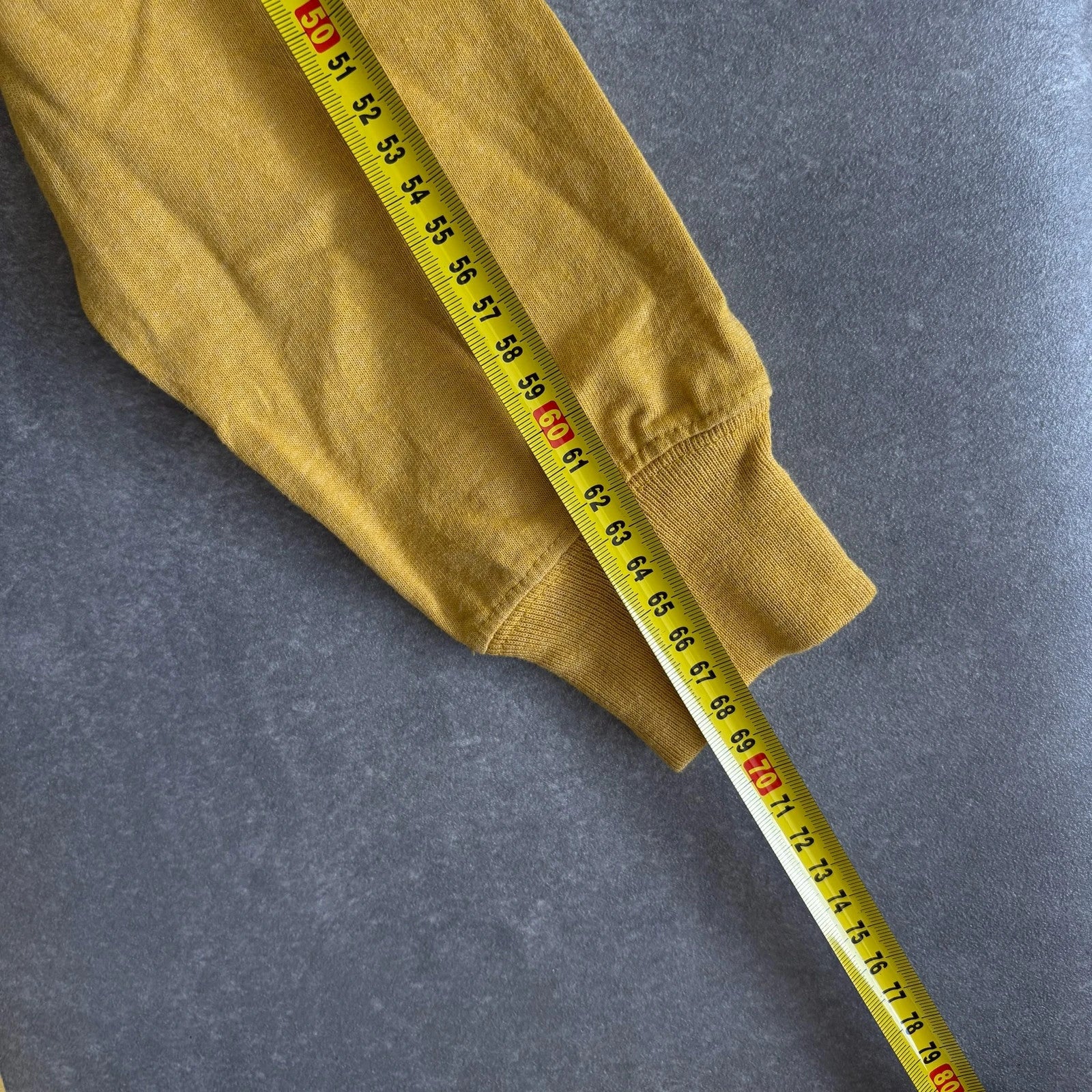 Carhartt Long Sleeve Yellow Gold Loose Fit Sleeve Spellout Vintage Workwear Streetwear Crewneck