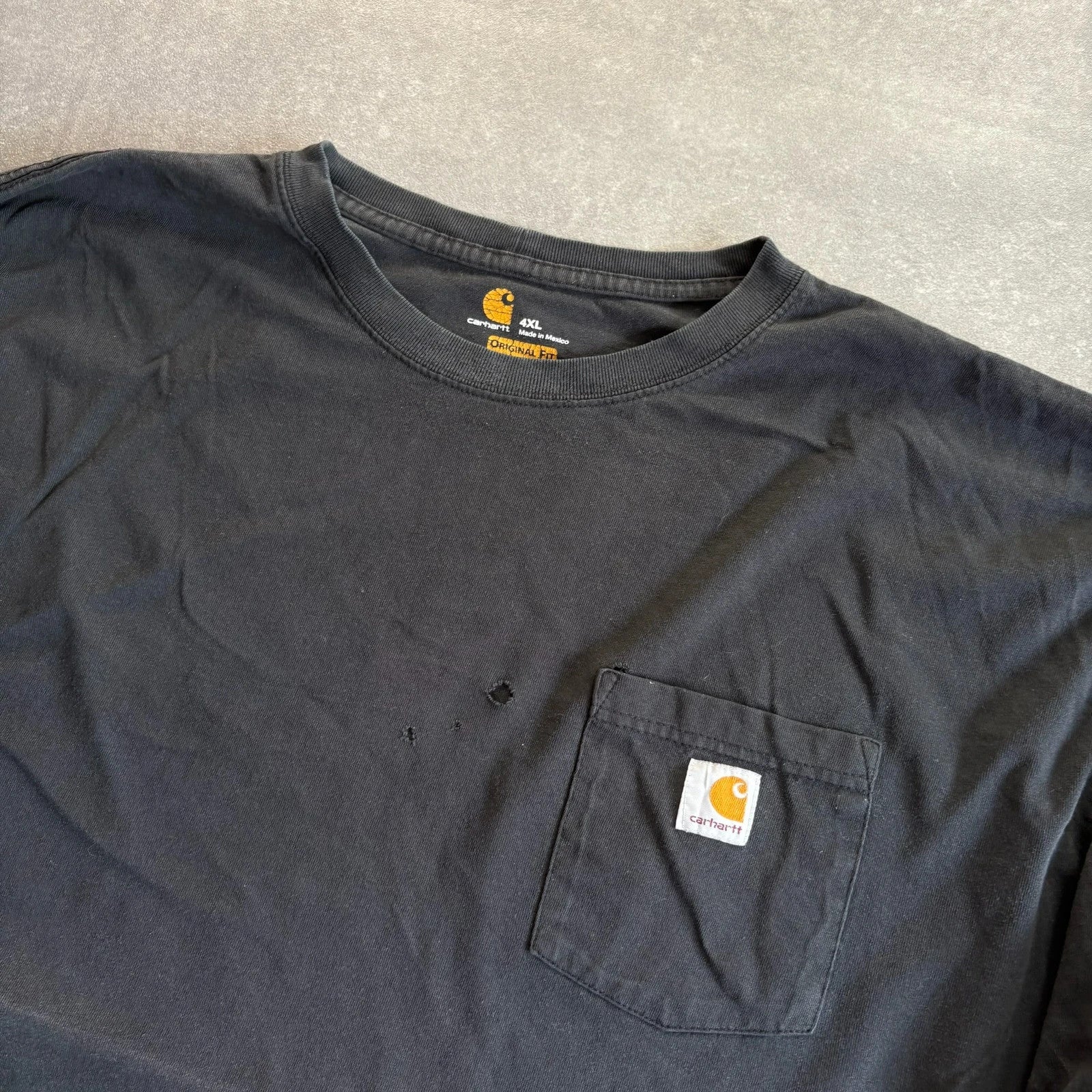 Carhartt Workwear Long Sleeve Black Sleeve Spellout Est 1889 Vintage Heavyweight Streetwear Crewneck