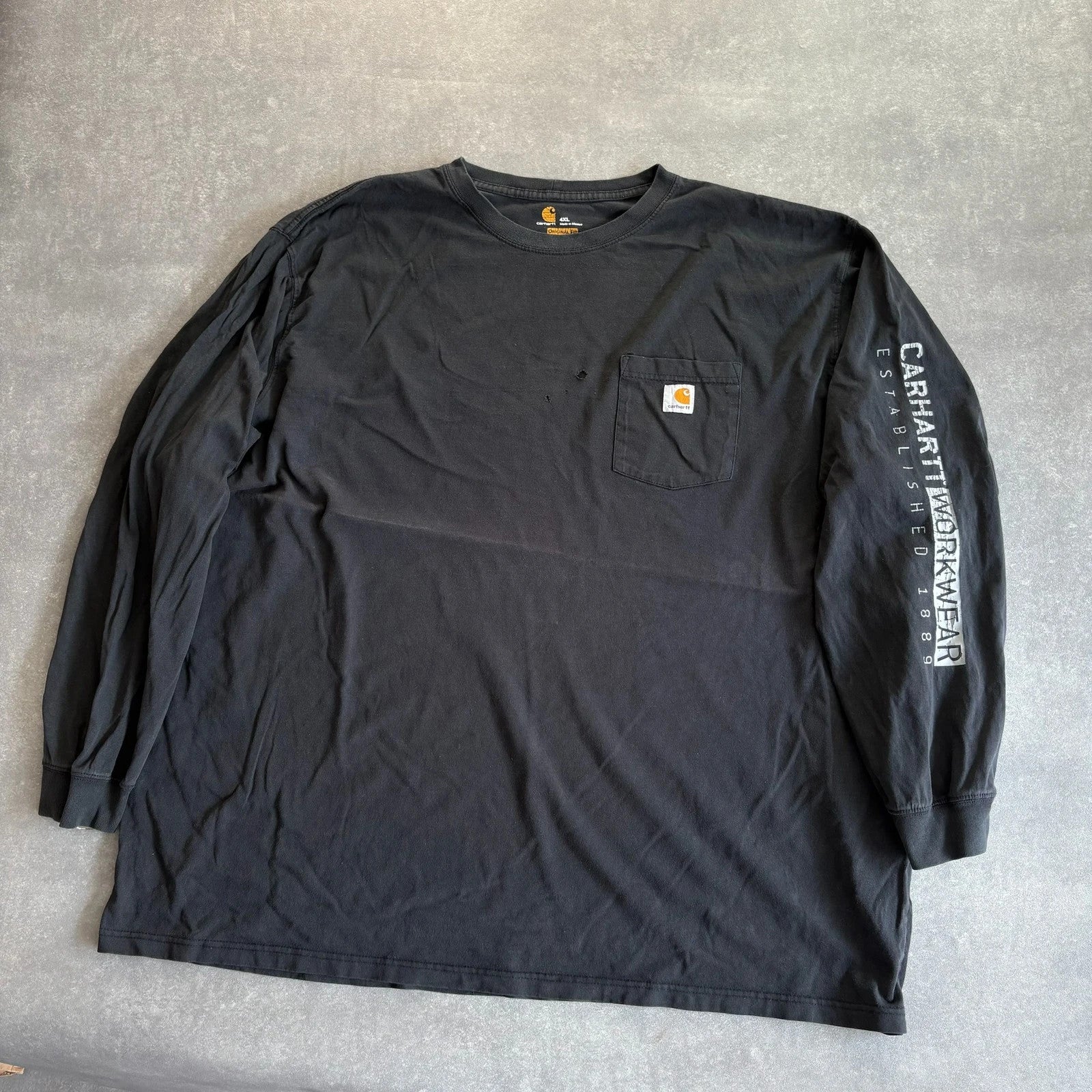Carhartt Workwear Long Sleeve Black Sleeve Spellout Est 1889 Vintage Heavyweight Streetwear Crewneck