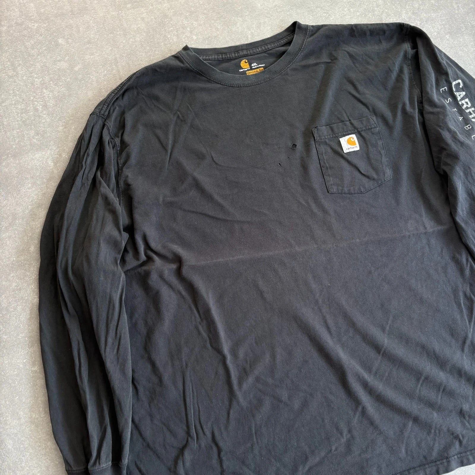 Carhartt Workwear Long Sleeve Black Sleeve Spellout Est 1889 Vintage Heavyweight Streetwear Crewneck