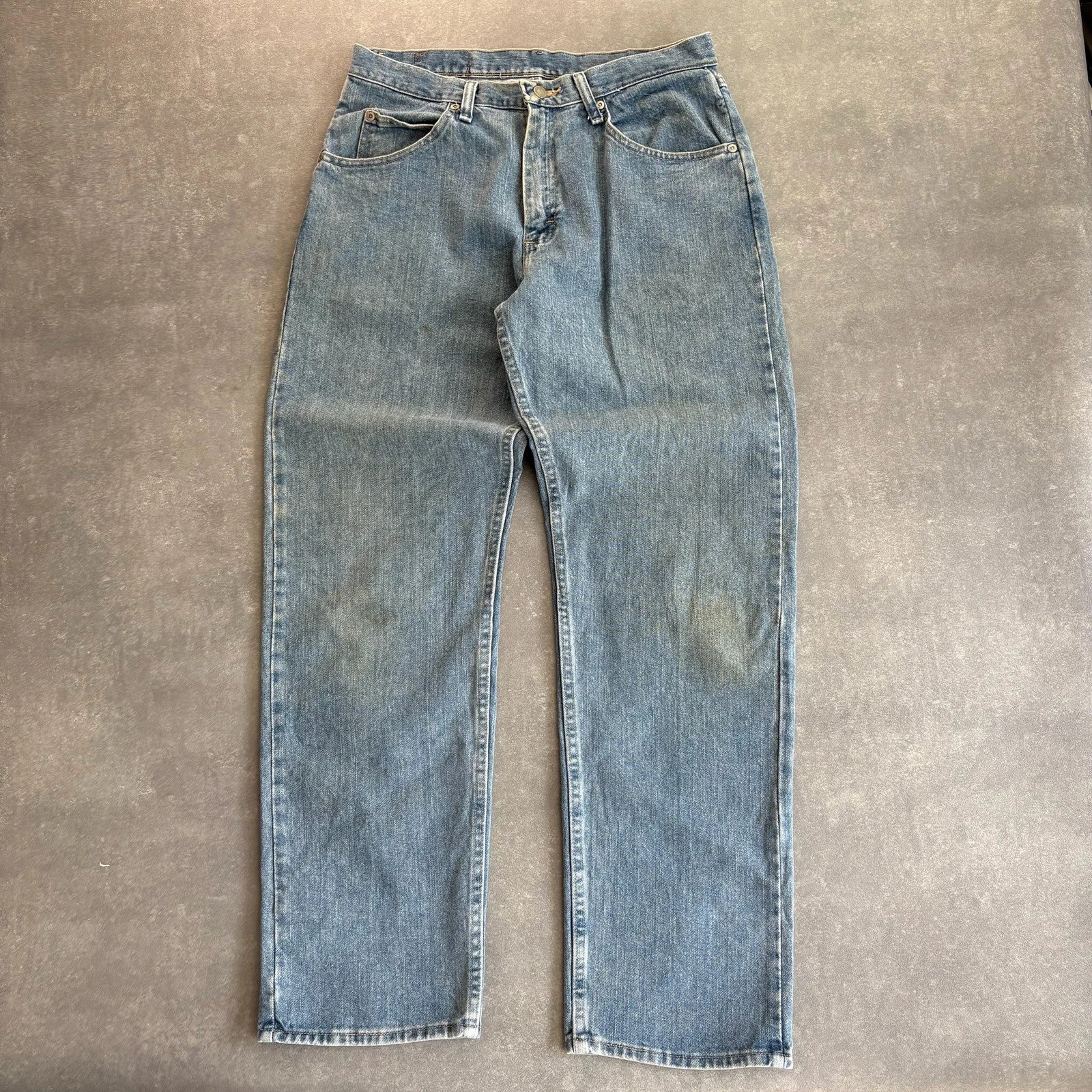 Wrangler Straight Leg Jeans Mid Wash Blue Denim Vintage Workwear Western Casual Mens W33 L32