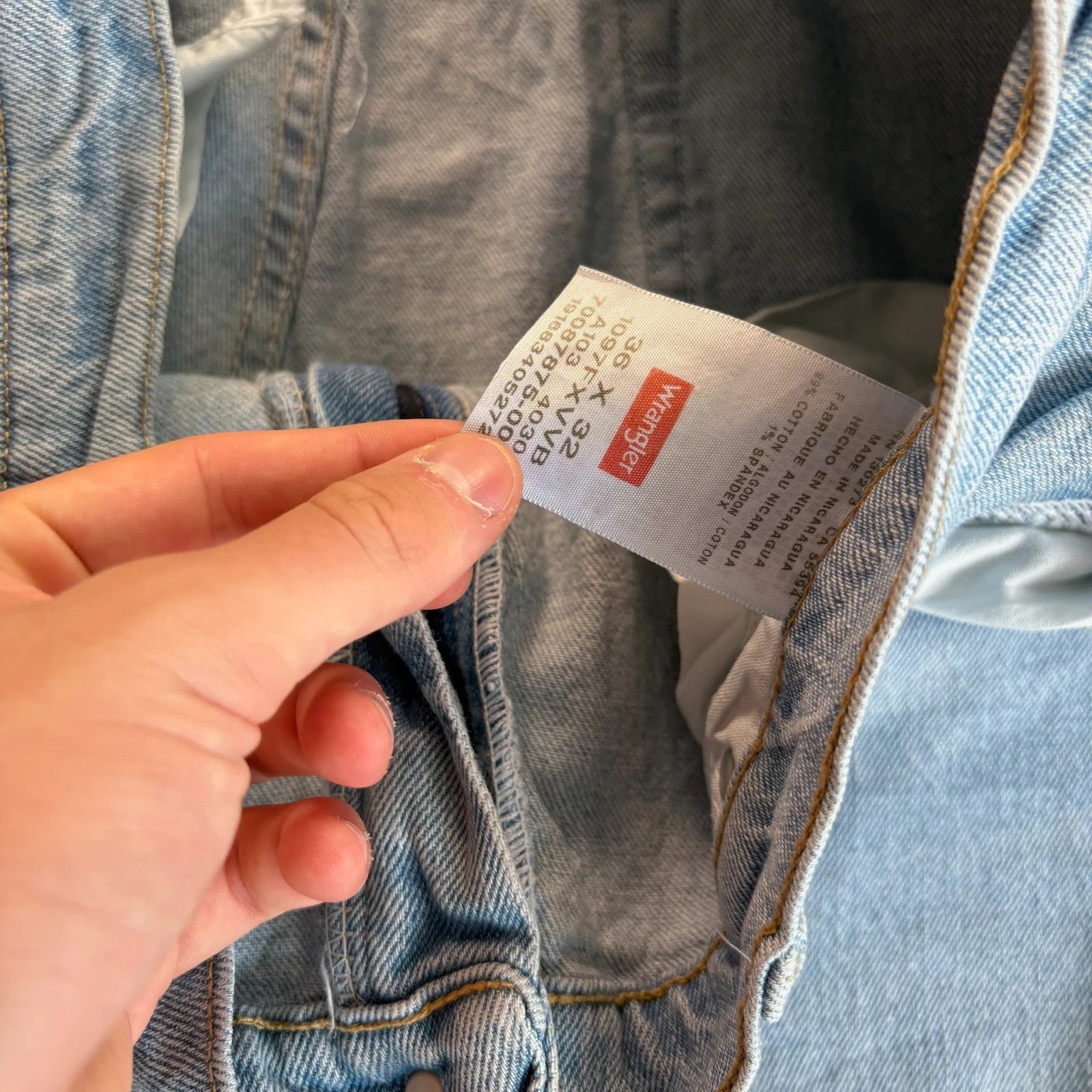 Wrangler Light Wash Jeans Faded Blue Denim Vintage Workwear Western Casual Straight Leg Mens W36 L32