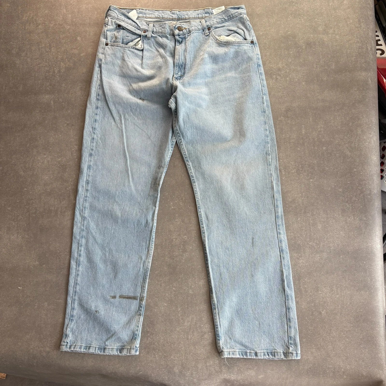 Wrangler Light Wash Jeans Faded Blue Denim Vintage Workwear Western Casual Straight Leg Mens W36 L32