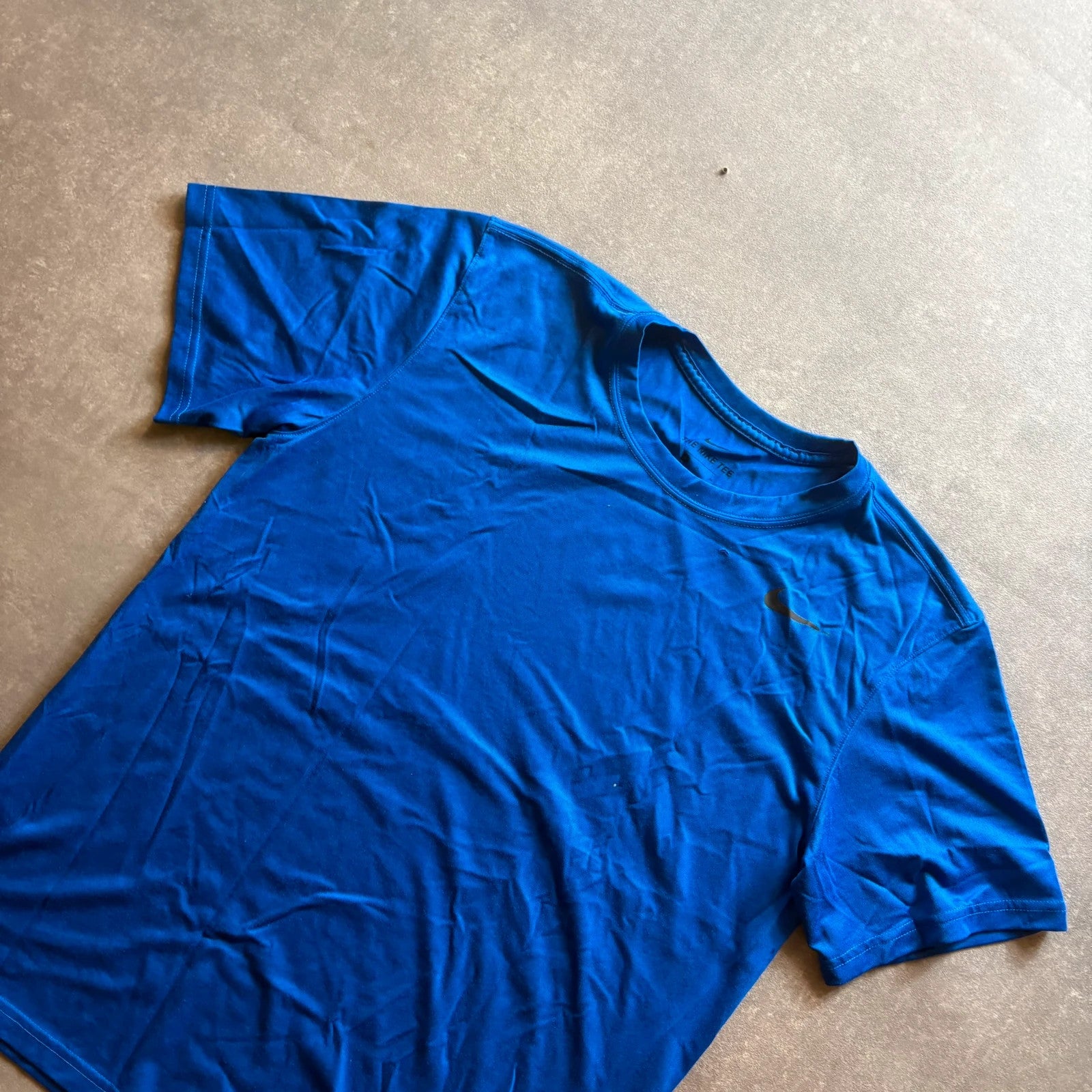 Nike Navy Blue Sports Athletic T-shirt - M