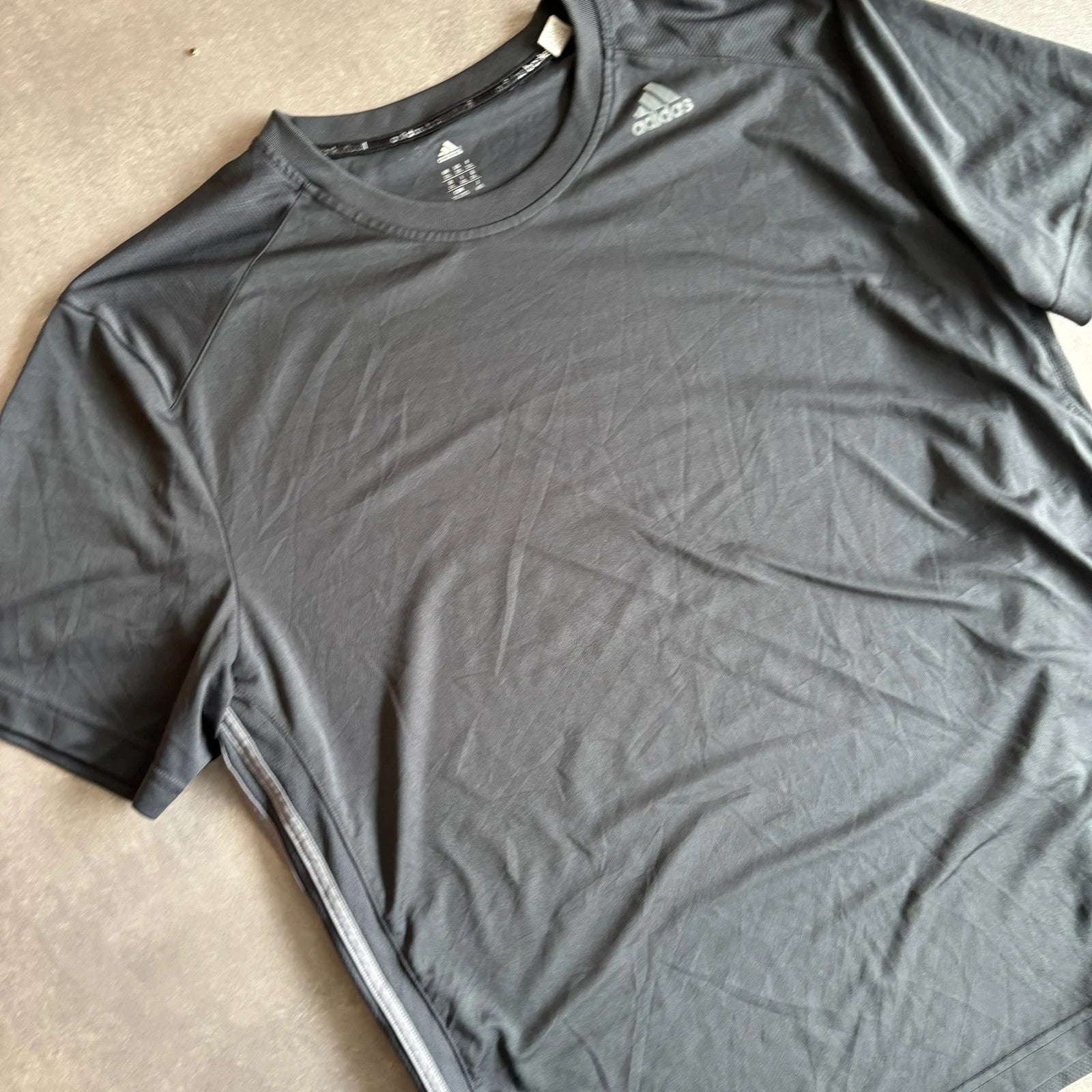 Adidas Basketball Black Graphic Tee Athletic Streetwear