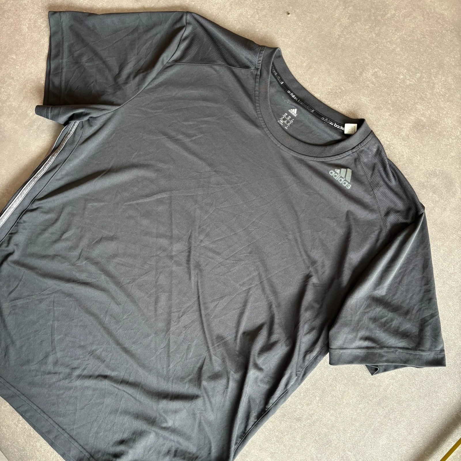 Adidas Basketball Black Graphic Tee Athletic Streetwear