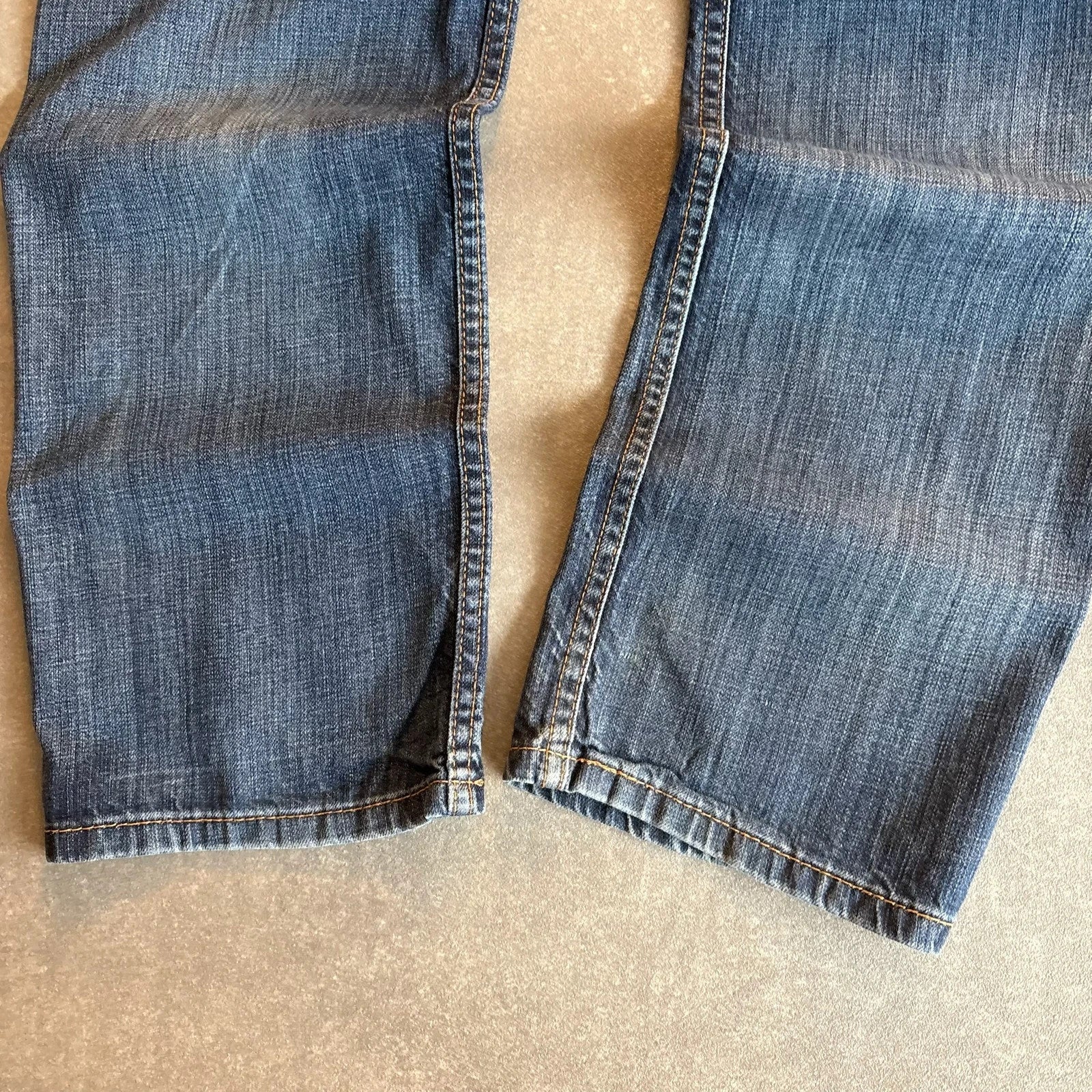Levis 514 Straight Fit Jeans Mens W31 L30 Mid Wash Denim Vintage Red Tab Regular Straight Leg Faded