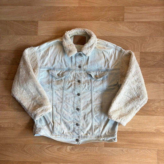 American Eagle Light Wash Sherpa Lined Denim Vintage Trucker Jacket Sherpa Mens