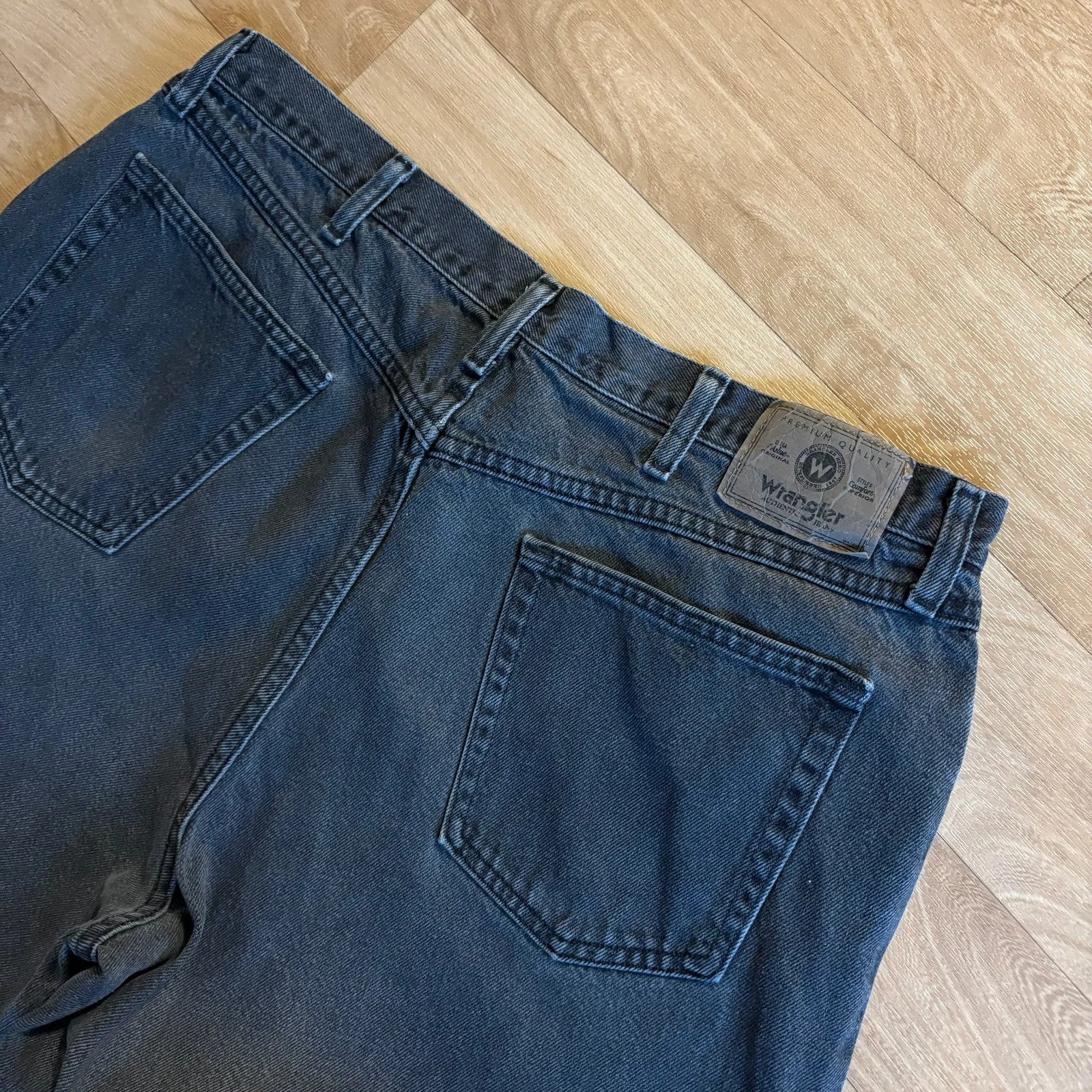 Wrangler Faded Black Straight Jeans Washed Out Vintage Workwear Denim Baggy Mens