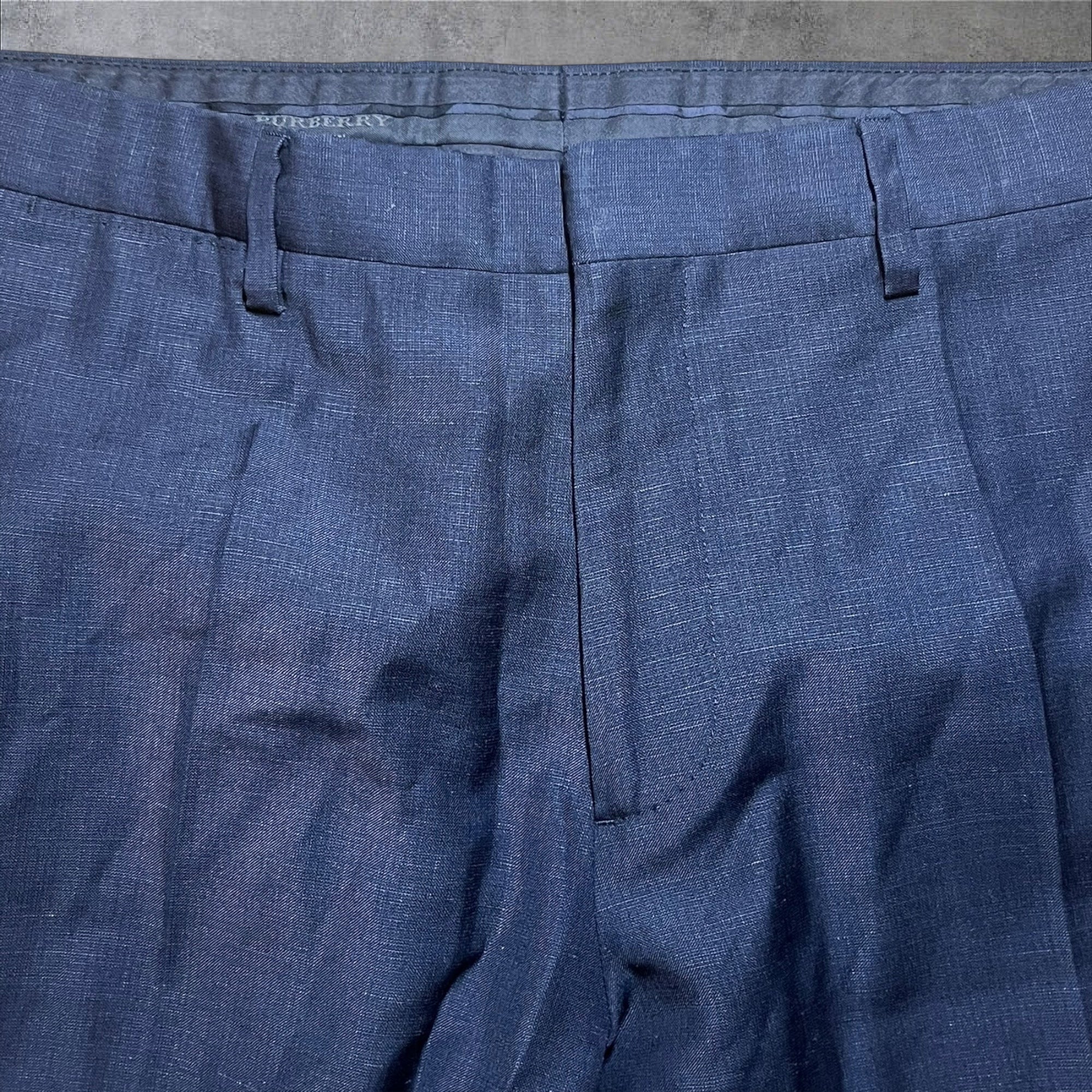 Burberry - elegant suit trousers (wool)