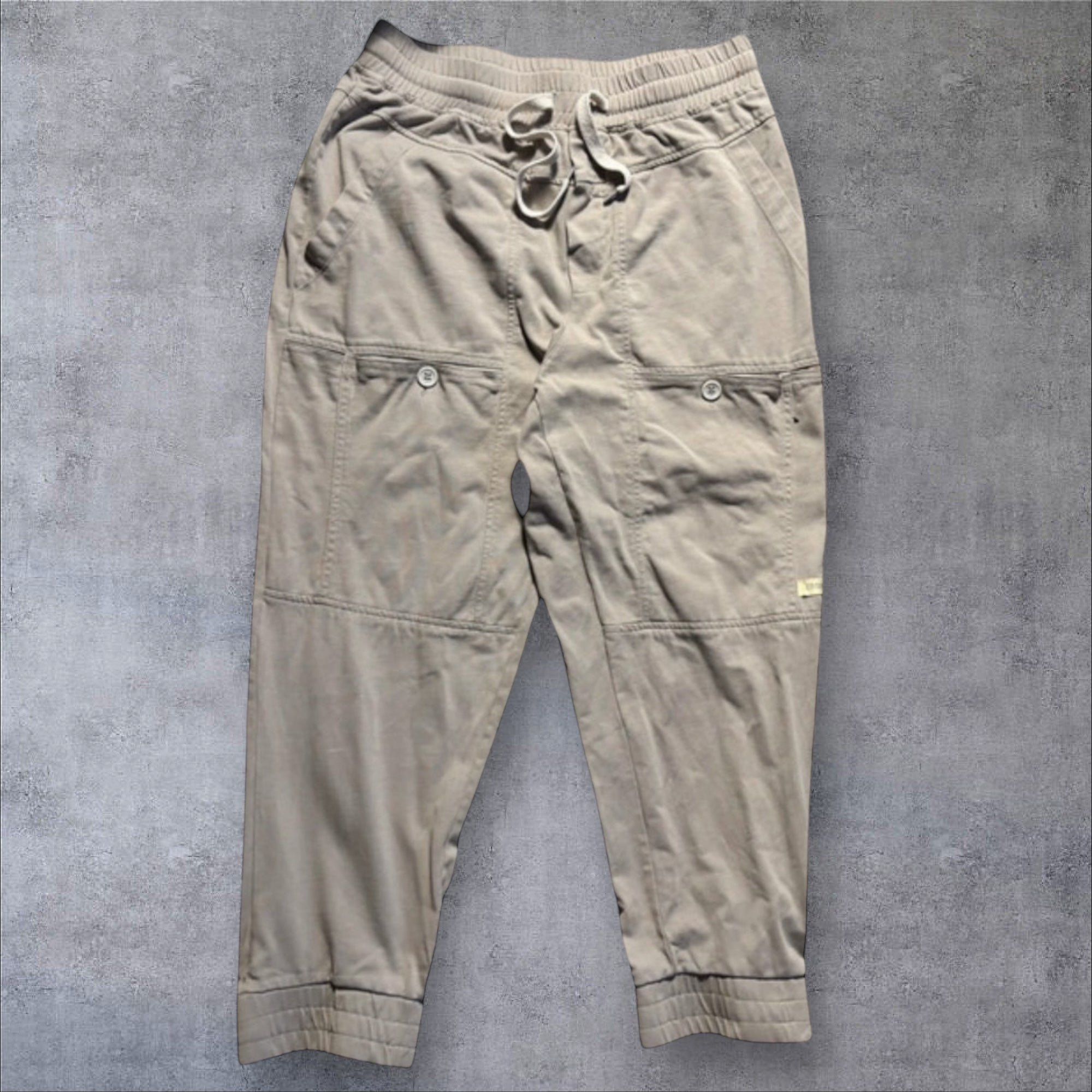 Essentials Fear of God Beige Cuffed Pants – Size S